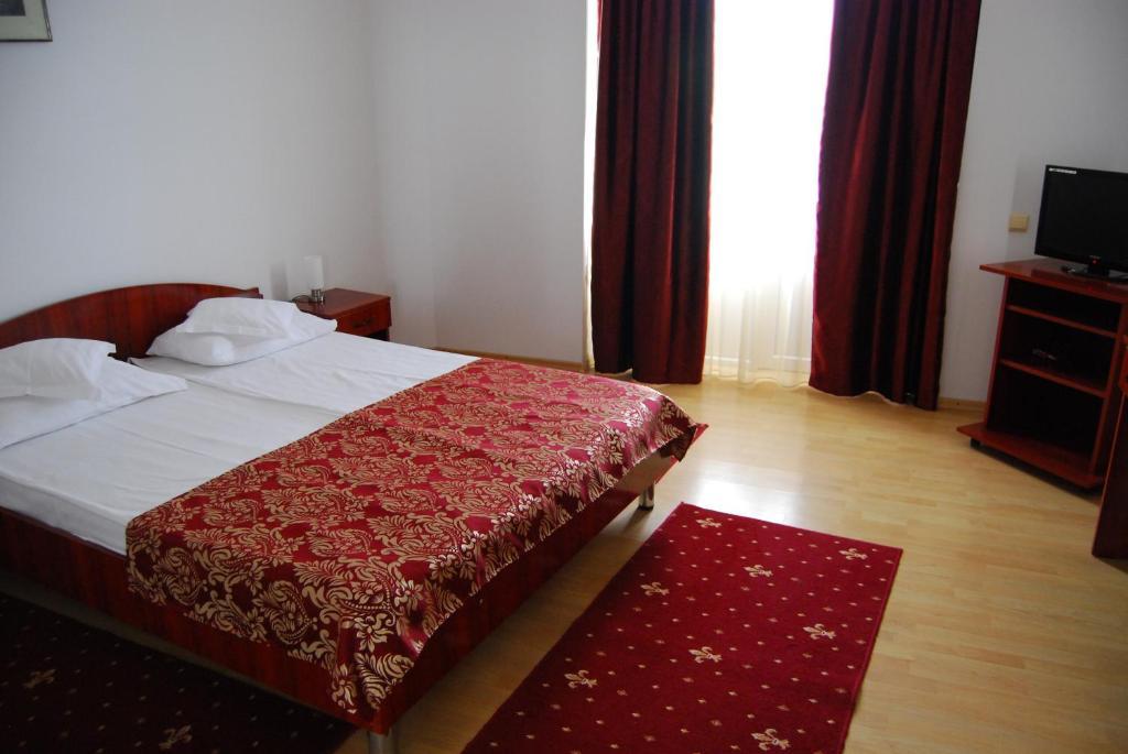 Dali Hotel Neptun Szoba fotó